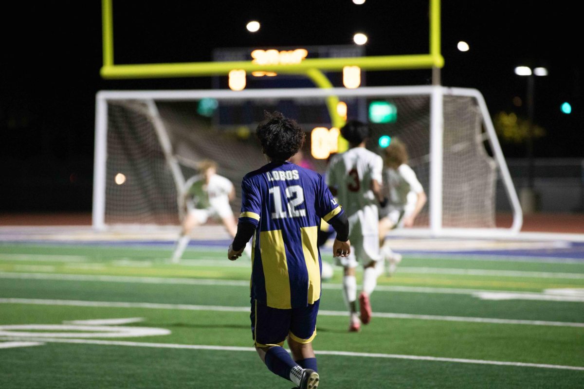 boysvarsitysoccer24-25_NatalieTrujillo-1178